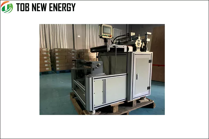 Автоматический автомат для резки электродов литиевых батарей